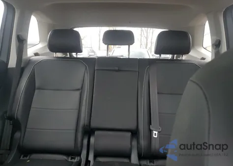 2021 Volkswagen Tiguan Se из США, поврежденный, VIN 3VV2B7AX0MM072201